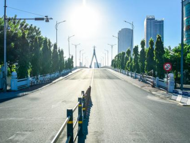 Tin tức trong ngày - Đà Nẵng bắt đầu thực hiện "ai ở đâu thì ở đó", ra ngoài không lý do sẽ bị xử nghiêm