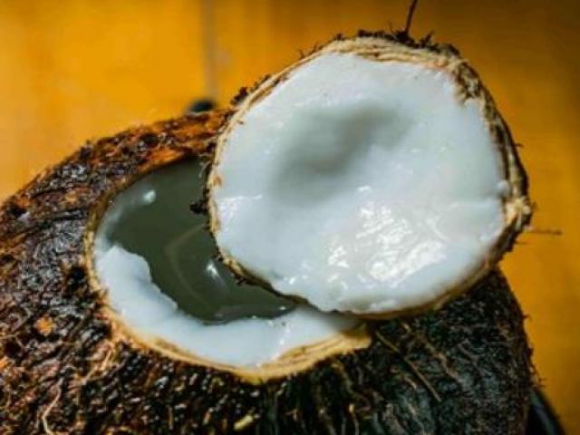 Thị trường - Tiêu dùng - Loại quả quen thuộc mang đi "đốt" mà bán được giá cao gấp 3 lần