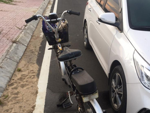 Tin tức trong ngày - Nữ phó văn phòng ngồi xe trưởng ban HĐND tỉnh nói lý do khai tên giả