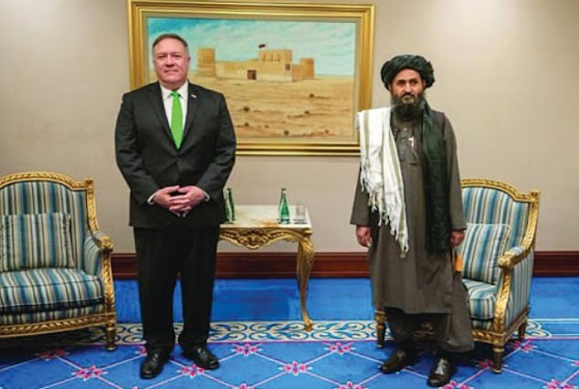 Thủ lĩnh Taliban từng gặp Ngoại trưởng Mỹ khi đó là Mike Pompeo vào tháng 9.2020.