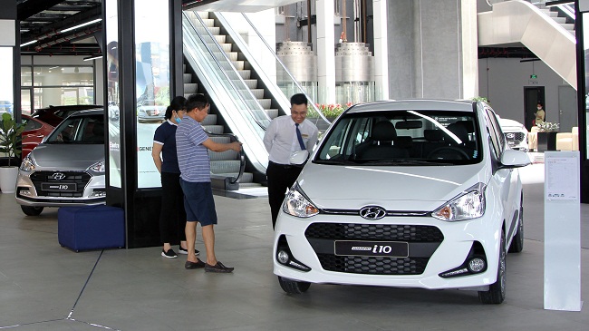 Phó thủ tướng yêu cầu Bộ Tài chính xem xét giảm lệ phí trước bạ đối với ô tô sản xuất, lắp ráp trong nước