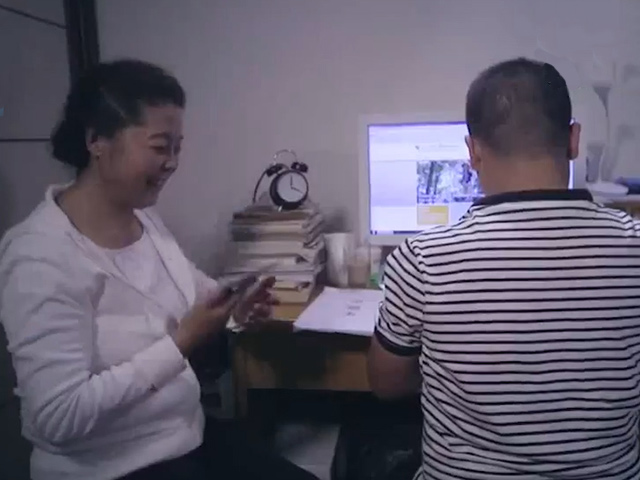 Cười 24H - Nỗi khổ khi có người mẹ suốt ngày chỉ có "con nhà người ta"