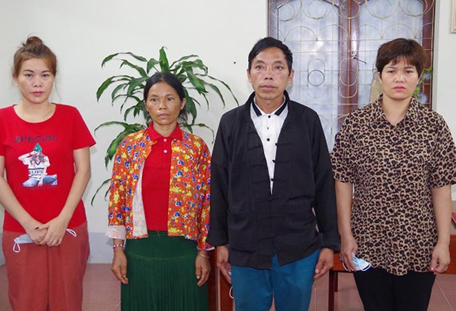 Nhóm đối tượng liên quan