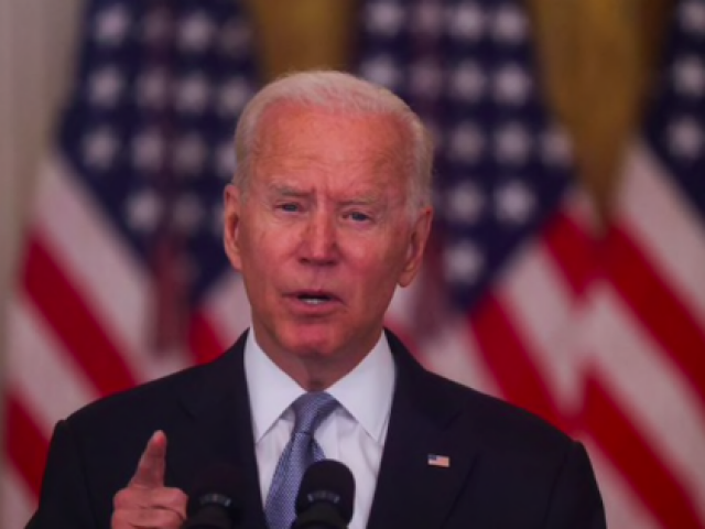 Thế giới - Tỷ lệ ủng hộ Tổng thống Mỹ Joe Biden giảm kỷ lục vì Afghanistan