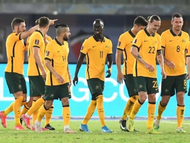 Truyền thông Australia cho rằng đội nhà đang tụt lùi