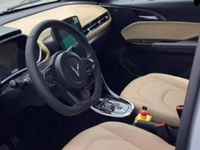 Ô tô - Lộ diện hình ảnh thực tế nội thất xe điện VinFast VF e34