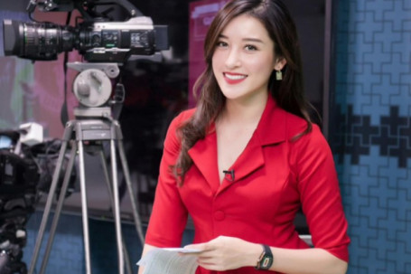 Cô gái được mệnh danh “quốc bảo nhan sắc Việt", đeo đồng hồ 3 tỷ dẫn truyền hình là ai?