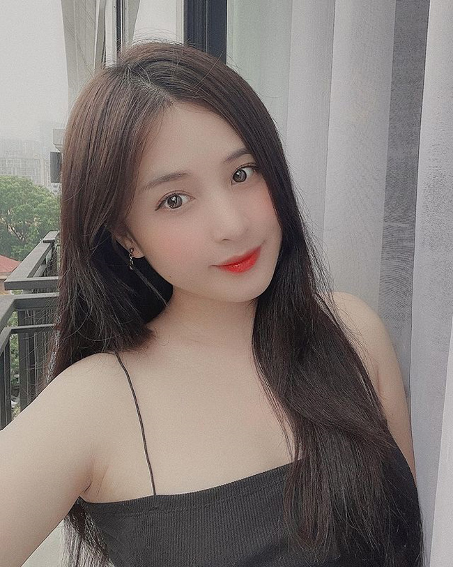 Cả hai có 2 năm yêu đương trước khi về chung một nhà.&nbsp;
