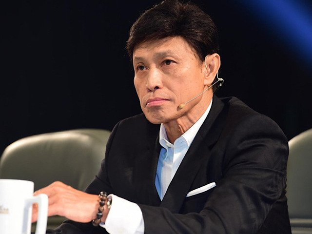 Giải trí - Danh ca Tuấn Ngọc tiết lộ tình trạng nghệ sĩ Việt bất hòa, nói 1 câu bất ngờ