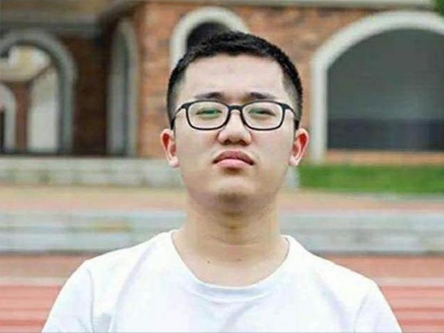 Giáo dục - du học - Thần đồng bỏ ĐH Bắc Kinh, thi lại lần 2 đỗ thủ khoa đại học danh tiếng