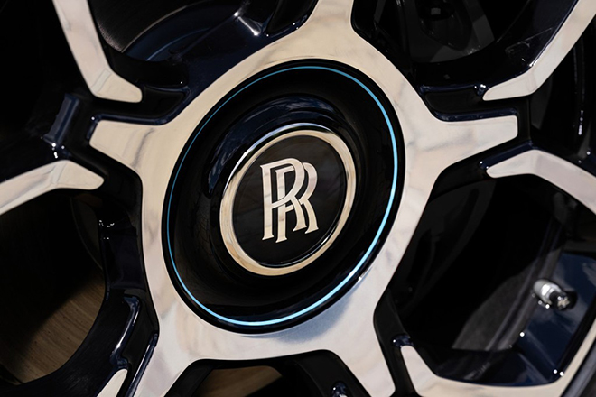 Rolls-Royce trình làng bộ đôi Bespoke độc đáo tại Tuần lễ xe hơi Monterey 2021 - 11