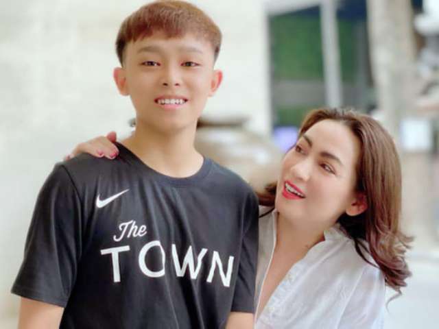 Giải trí - Phi Nhung bù đắp cho con gái ruột sau nhiều năm giấu kín chuyện riêng