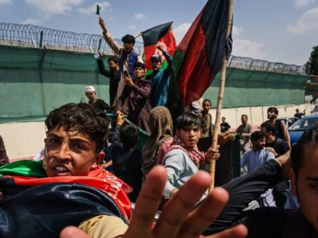 Thế giới - Dân quân Afghanistan vùng dậy, bắt giữ và tiêu diệt 50 tay súng Taliban