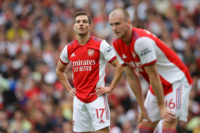 Arsenal có chiến thắng đầu tay