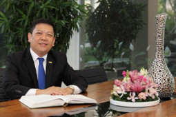 Kinh doanh - Sếp các ngân hàng đang nhận lương ra sao?