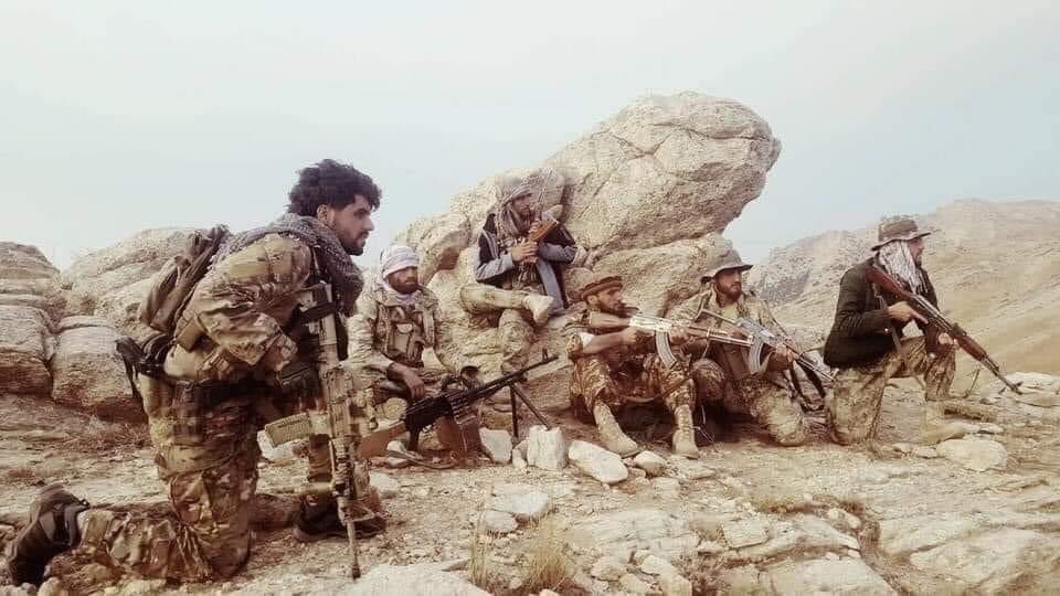Các tay súng ở&nbsp;Panjshir, "thành trì" cuối cùng của lực lượng chống Taliban ở Afghanistan. Ảnh: Twitter&nbsp;Panjshir_Province
