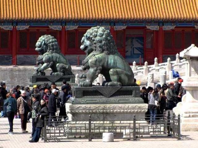 Du lịch - Ý nghĩa cặp sư tử đồng trong Tử Cấm Thành khiến ai cũng phải thán phục