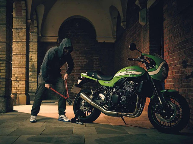 Thế giới xe - Với thứ này những tên trộm xe máy chắc chắn phải "lắc đầu lè lưỡi"