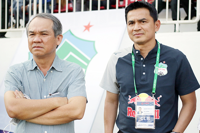 HAGL nhà bầu Đức gần như hết hy vọng vô địch V-League 2021.