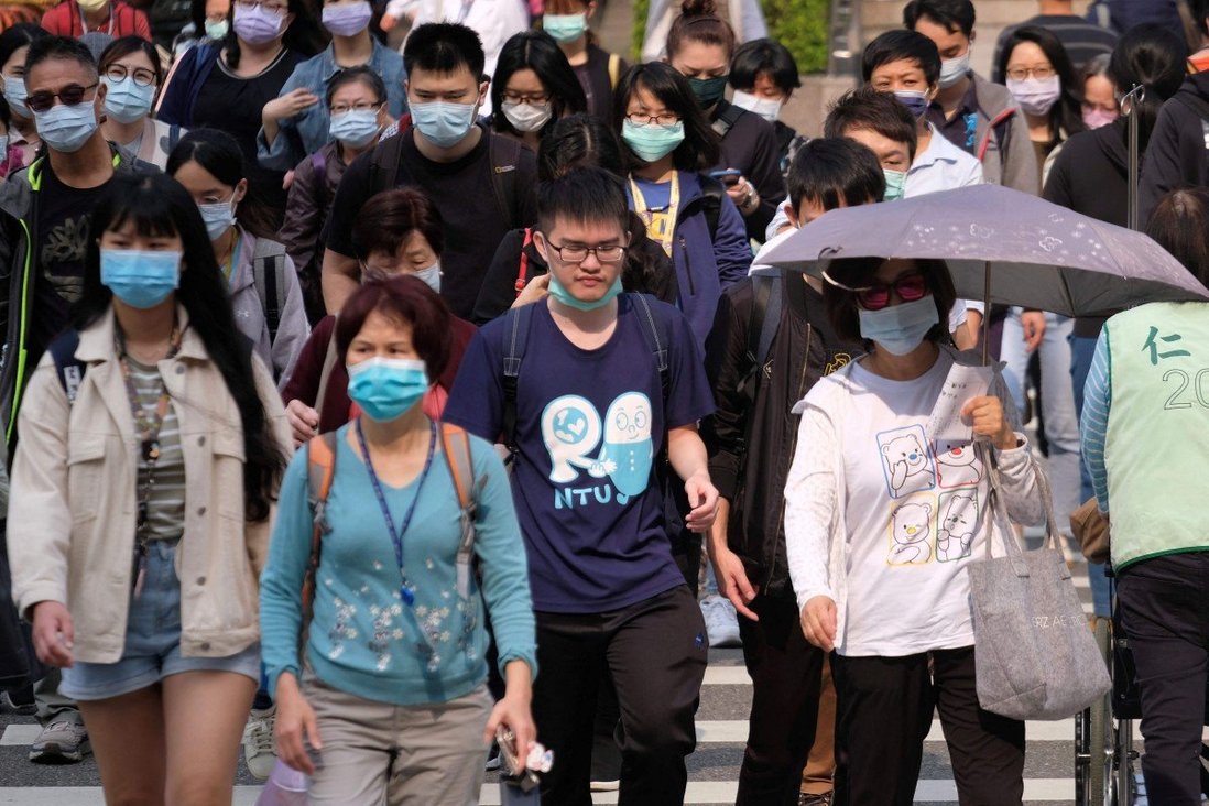 Đài Loan sẽ theo dõi thêm 2 tuần trước khi dỡ bỏ các biện pháp hạn chế phòng ngừa dịch bệnh.