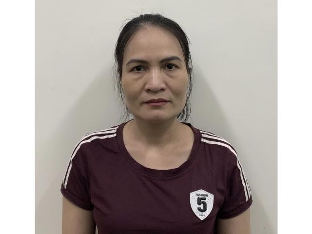 Tin tức trong ngày - Khởi tố nữ chuyên viên Tổng cục Đường bộ cấp hơn 1.000 hồ sơ “luồng xanh” trái phép