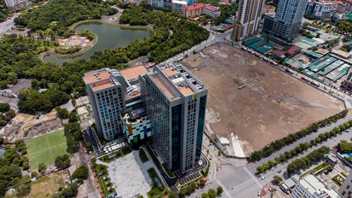 Flycam một vòng khu đất sẽ xây Đại sứ quán 1,2 tỷ USD của Mỹ - 13