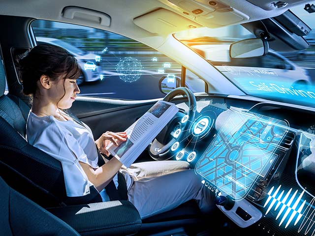 Ô tô - Vingroup giới thiệu 3 sản phẩm công nghệ tối ưu dành cho ô tô