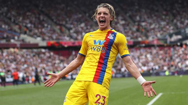 Gallagher bùng nổ mang lại 1 điểm cho Crystal Palace