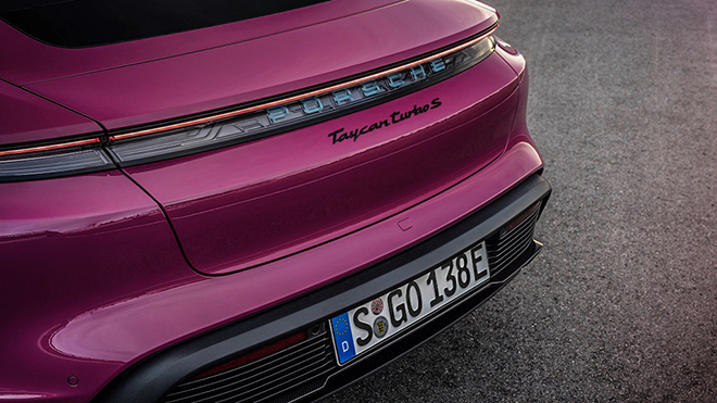 Porsche Taycan bản nâng cấp ra mắt, thêm nhiều tính năng hấp dẫn - 4