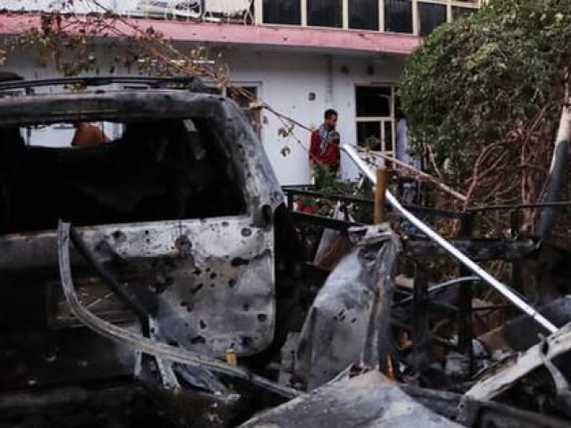 Thế giới - Rốc-két lao về sân bay Kabul, phòng không Mỹ khai hỏa