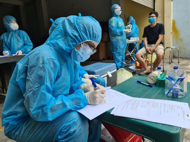 Tin tức trong ngày - Trưa 30/8, Hà Nội ghi nhận 45 ca dương tính với SARS-CoV-2