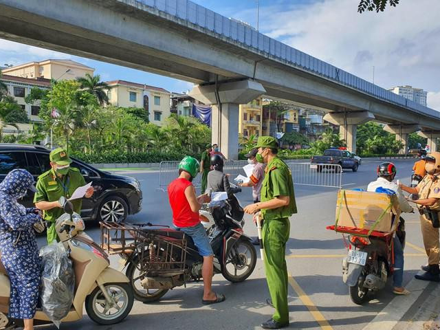 Tin tức trong ngày - Những “chiêu độc” nhằm thông chốt kiểm soát Covid-19