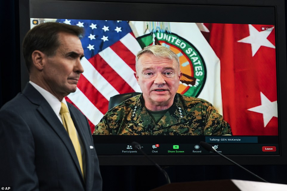 Tướng McKenzie thông báo toàn bộ các binh sĩ Mỹ đã rời sân bay Kabul.