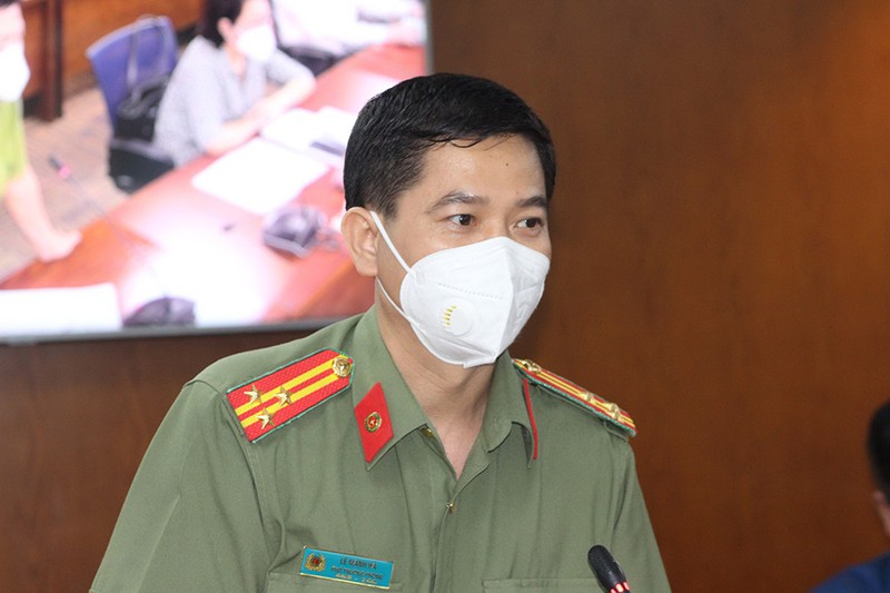 Thượng tá Lê Mạnh Hà, Phó Trưởng phòng Tham mưu Công an TP.HCM, thông tin tại buổi họp báo chiều 30-8. Ảnh: PHƯƠNG THÙY