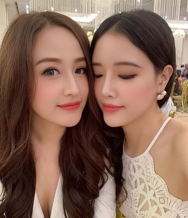 Mai Phương Thúy nổi tiếng là mỹ nhân hàng đầu showbiz Việt. Ít ai biết cô có em gái vô cùng xinh đẹp tên là Mai Ngọc Phượng.
