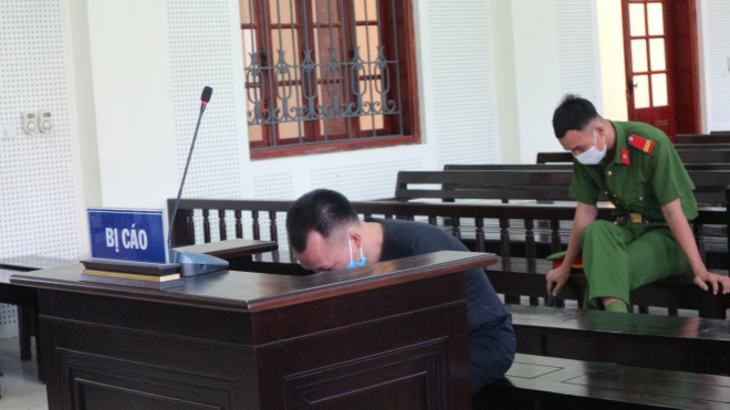 Hiền đã khóc khi đọc thư của con gái.&nbsp;