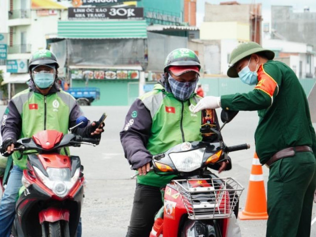 Thị trường - Tiêu dùng - Shipper vẫn khan hiếm, dân đỏ mắt tìm