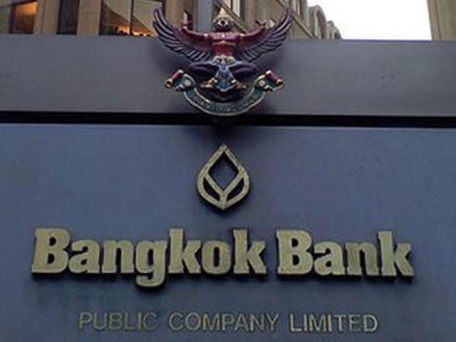 Tin tức trong ngày - Hà Nội: Đi làm đông người, một ngân hàng bị xử phạt