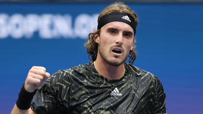 Tsitsipas tiếp tục vất vả ở vòng 2 US Open