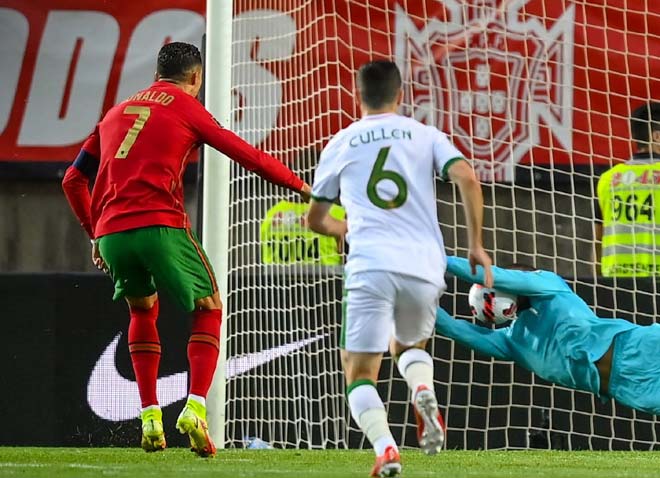 Video bóng đá Bồ Đào Nha - CH Ireland: Đẳng cấp Ronaldo, ngược dòng ngây ngất - 1