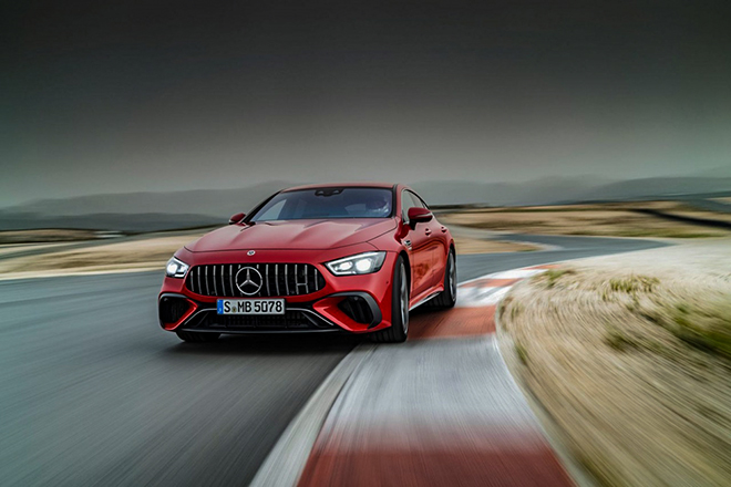 Mercedes-AMG trình làng mẫu xe GT63 E Performance trên toàn cầu - 8