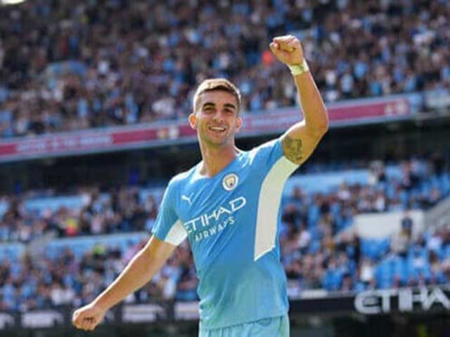 Bóng đá - Man City hụt Kane, vẫn chê Ronaldo vì đã có "Fernando Torres mới"