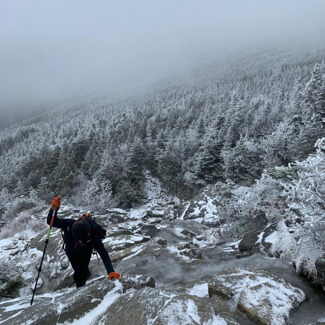 Vùng đất có thời tiết buốt giá, khắc nghiệt ngang đỉnh Everest - 2