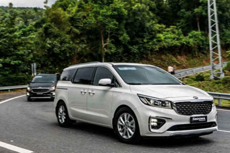Một số đại lý giảm giá mạnh KIA Sedona , dọn kho chờ phiên bản mới