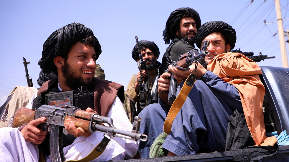 Các tay súng Taliban ở thủ đô Kabul, Afghanistan.