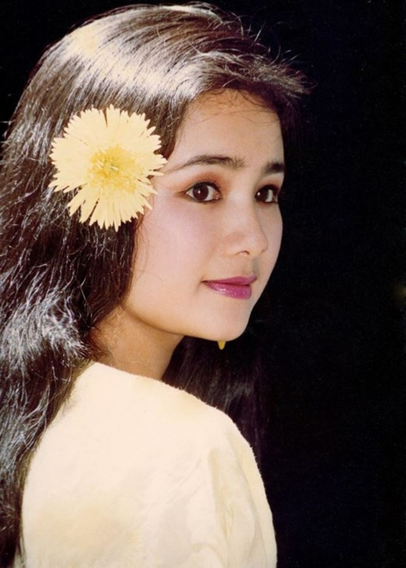 Người đẹp Việt được khen "quốc sắc thiên hương" thập niên 1990 là ai? - 4