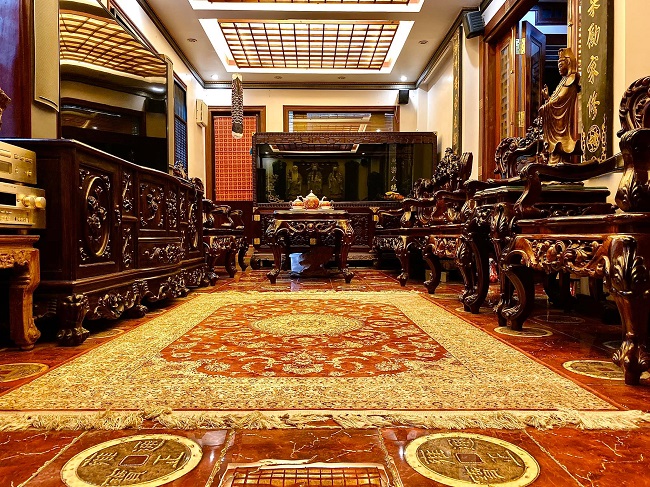 Bên trong căn nhà phố Hà Nội toàn gỗ quý trị giá gần 100 tỷ đồng