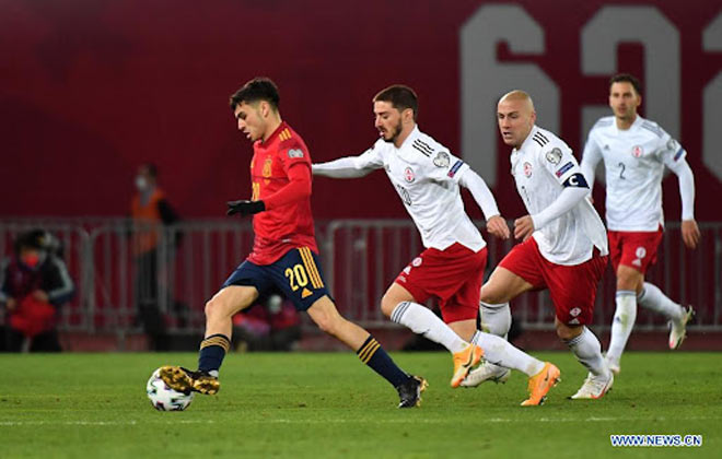 ĐT Tây Ban Nha cần đánh bại ĐT Georgia đêm nay để quên đi nỗi đau thua ngược ĐT Thụy Điển hôm 3/9