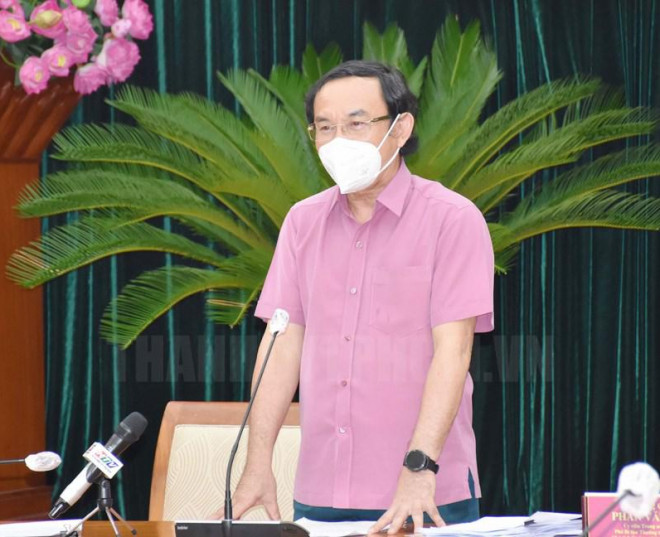 An toàn đến đâu, mở lại hoạt động đến đó, không mở toang cùng lúc - 1