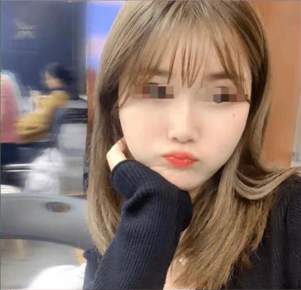 Tất cả những thông tin liên quan đến cô gái được cư dân mạng tìm ra nhanh chóng.